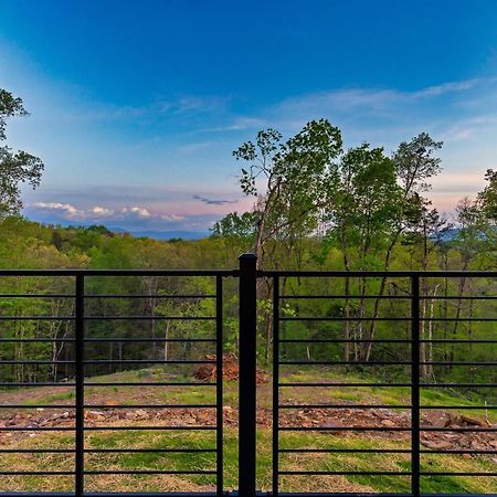 Halle Beary By Avantstay Indoor Pool Hot Tub Sunset Views Севьервилл Экстерьер фото