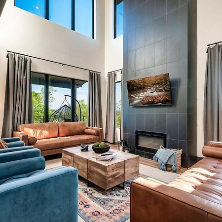 Halle Beary By Avantstay Indoor Pool Hot Tub Sunset Views Севьервилл Экстерьер фото