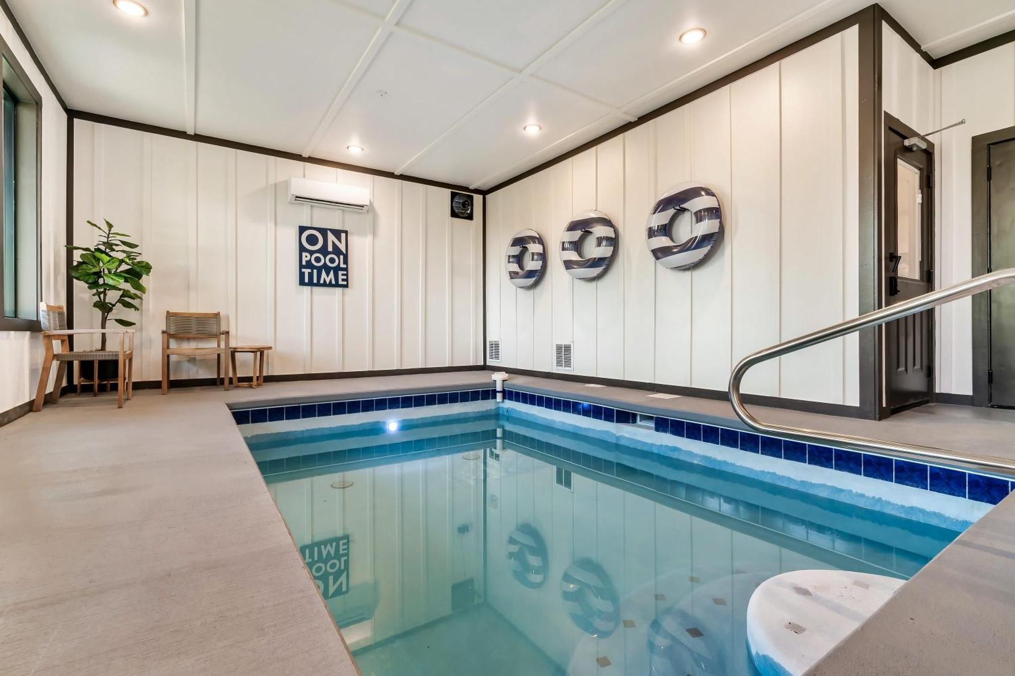Halle Beary By Avantstay Indoor Pool Hot Tub Sunset Views Севьервилл Экстерьер фото